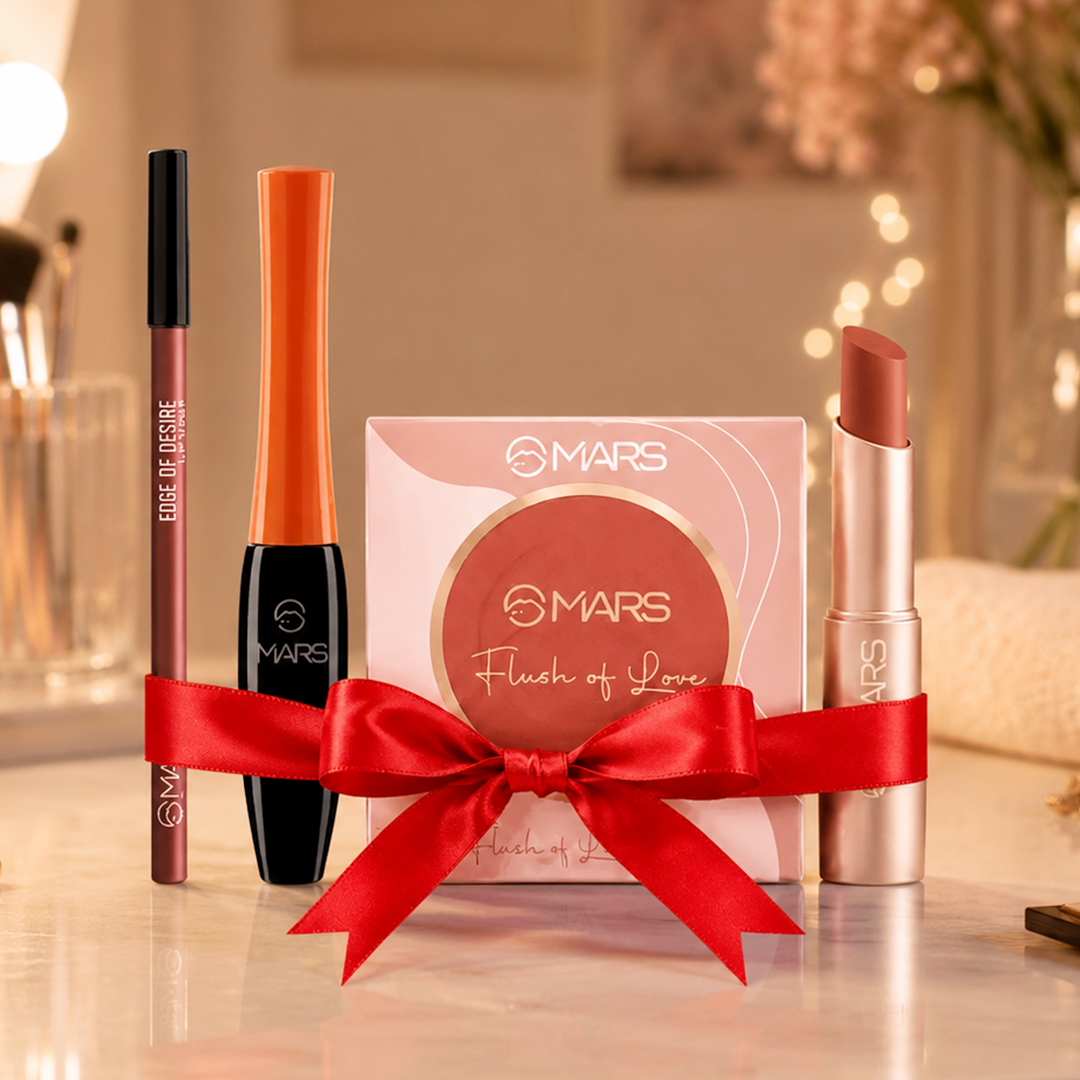 Mars Everyday Makeup Essentials Kit ( 22 Ballroom Passion + 04 + 16 Peachy Glow ) (3.2gm +5gm + 8gm+1.4gm)